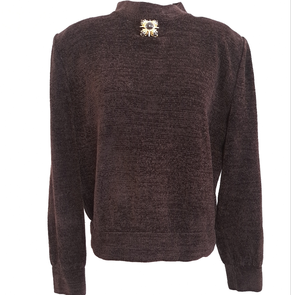 St. John Plush Ribbed Knit Turtleneck with Broach